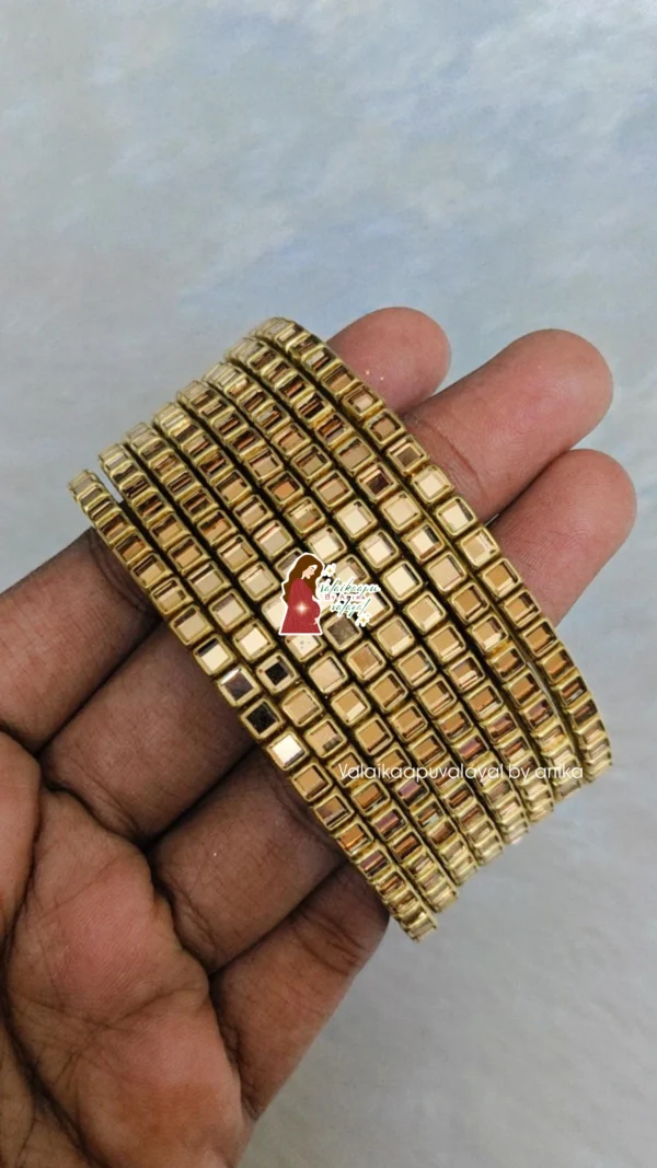 Mirror kundans (Gold)